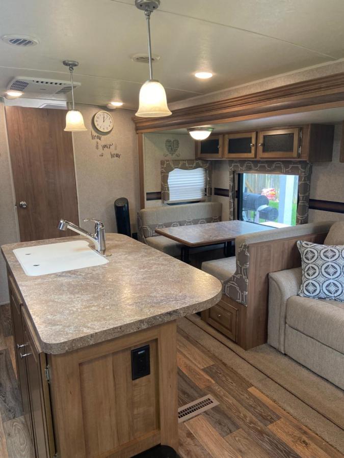Cozy Camper - Free Parking Hotell Miami Eksteriør bilde